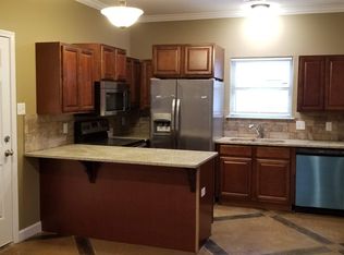 412 2nd St #A, Conway, AR 72032