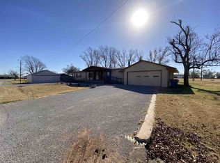 621 C Ave, Kremlin, OK 73753