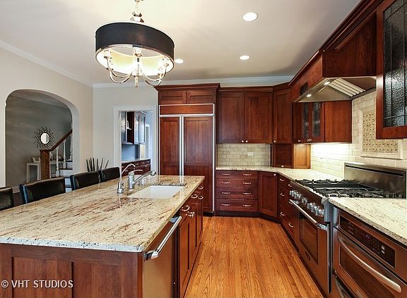 5th image of 248 Ivy Ln