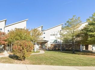 301 SE 11th St UNIT 702, Grimes, IA 50111