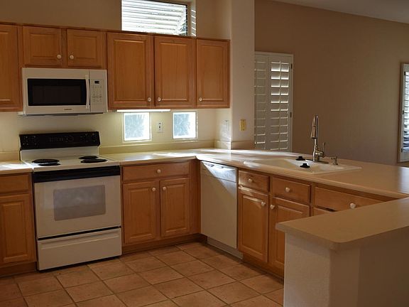 3rd image of 14324 W Gunsight Dr