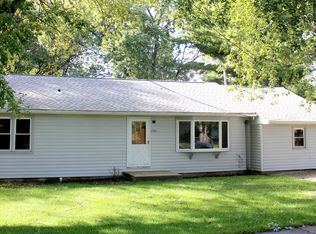 1811 Broadway, Chesterton, IN 46304