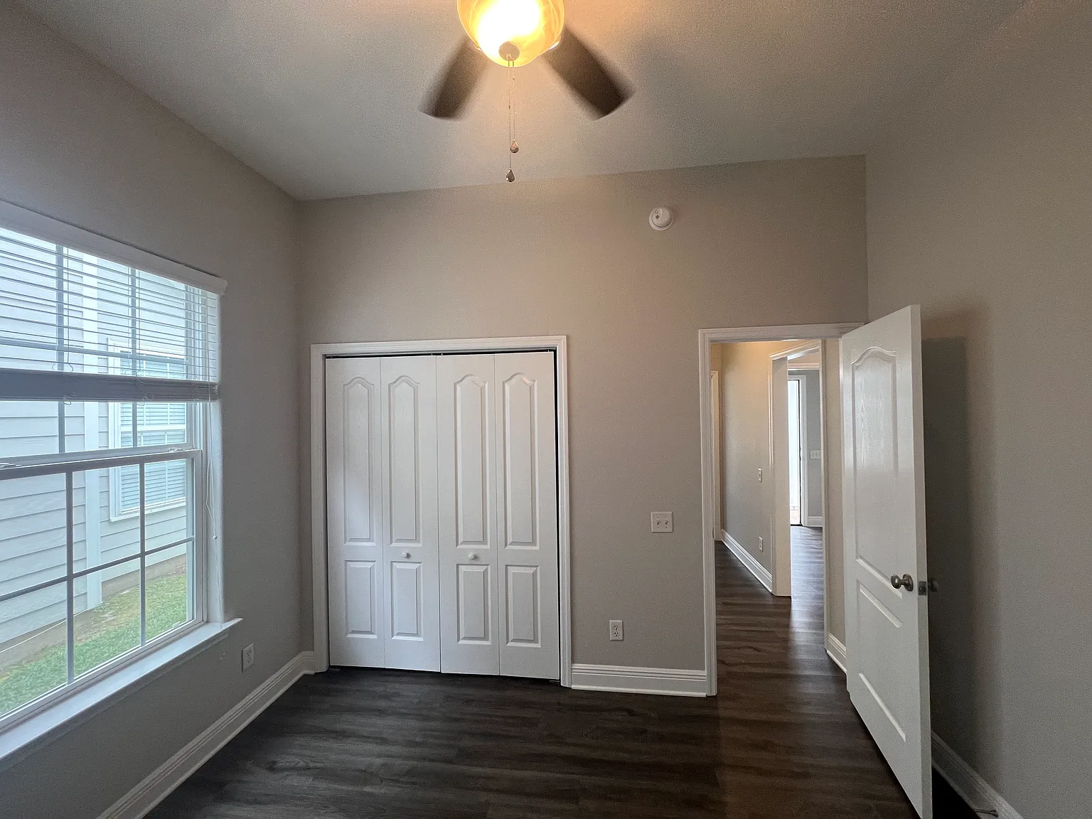 3 bed, 1162 sqft, $1,995 — Photo 4