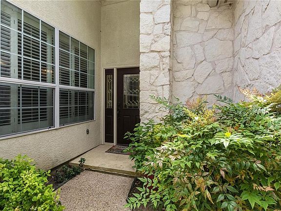 4th image of 10220 Shinnecock Hills Dr