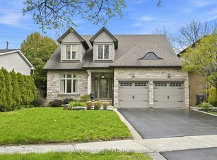 768 Duchess Dr, Mississauga, ON L4Y1H7