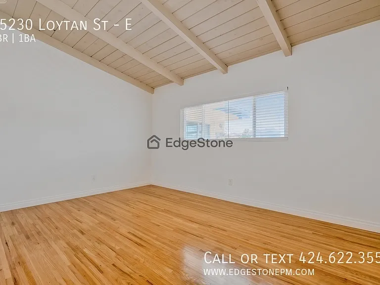 25230 Loytan St #E — Photo 12