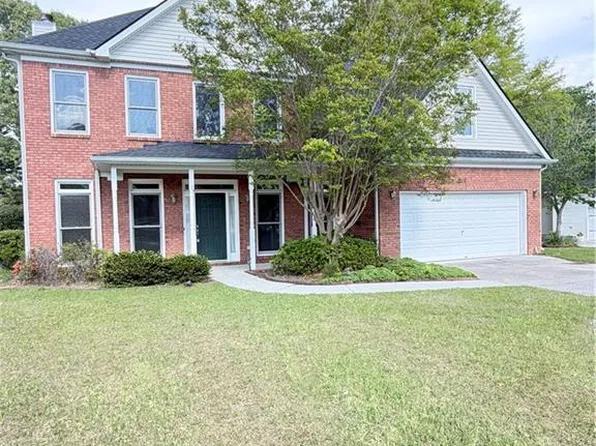 1064 Spanish Moss Ct, Lawrenceville, GA 30045