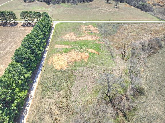 5th image of 7771 York Rd