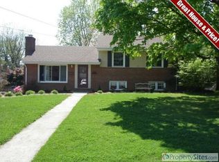 3117 Tomaranne Dr, Roanoke, VA 24018