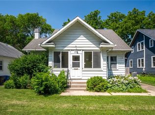 1016 37th St, Des Moines, IA 50311