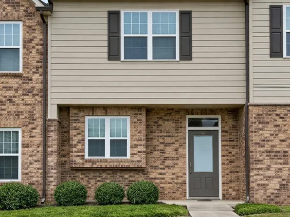 3977 Amelia Park Dr, Raleigh, NC 27606