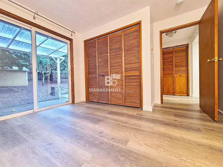 3708 Kenthorpe Way — Photo 17