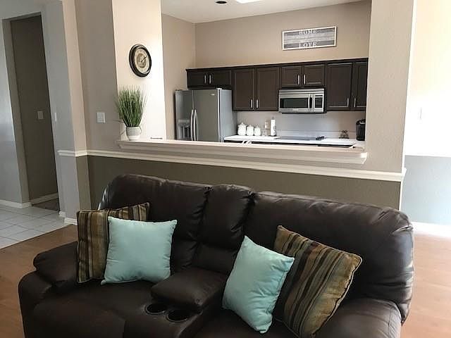 1st image of 1702 Sunflower Dr #1702
