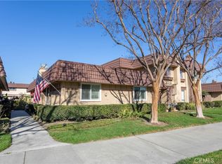 6581 Orangewood Ave, Cypress, CA 90630