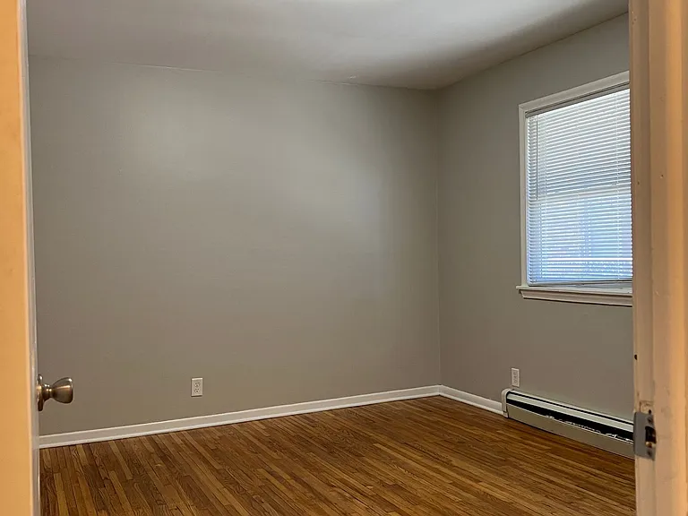 Golden Valley Apartments — Photo 1
