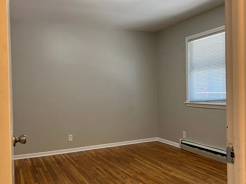Golden Valley Apartments