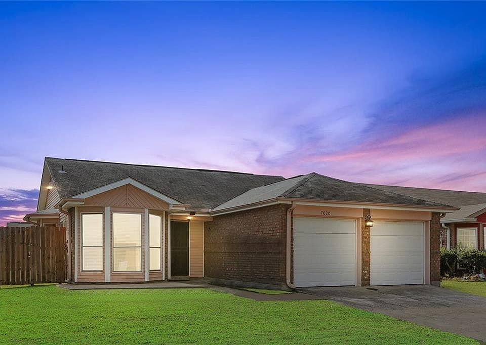 1st image of 7020 Pinebrook Dr