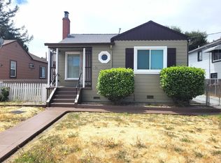 9839 Olive St, Oakland, CA 94603