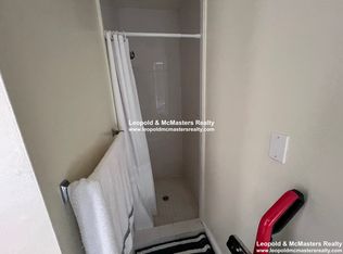 27 Joy St #1, Boston, MA 02114