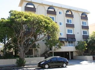 8738 Delgany Ave APT 208, Playa Del Rey, CA 90293