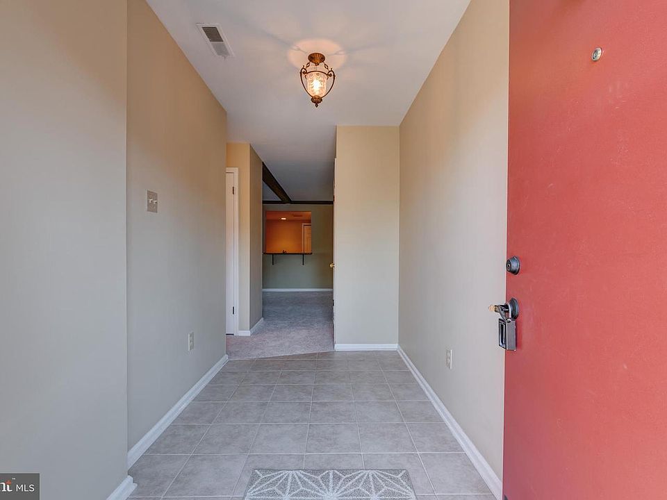 1804 Mountainview Dr, Chesterbrook, PA 19087 Zillow