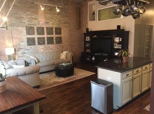 1500 W Monroe St Unit 321, Chicago, IL 60607