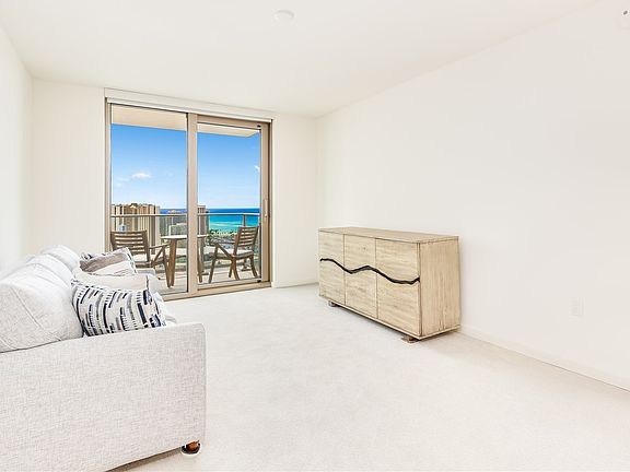 3rd image of 1388 Kapiolani Blvd #3705