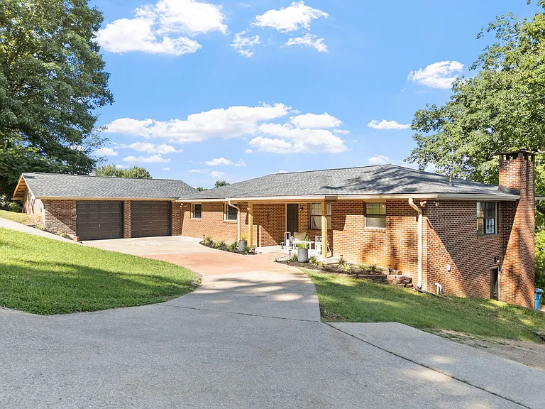 39 Clift Trl — Photo 3