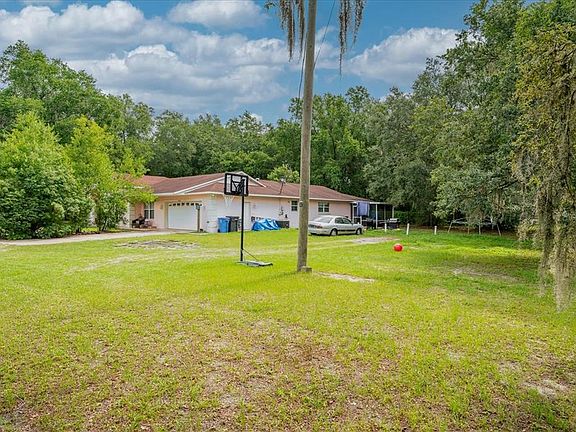 4th image of 11802 Weaver Ln