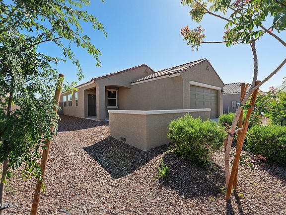 4th image of 3807 E Appaloosa Drive