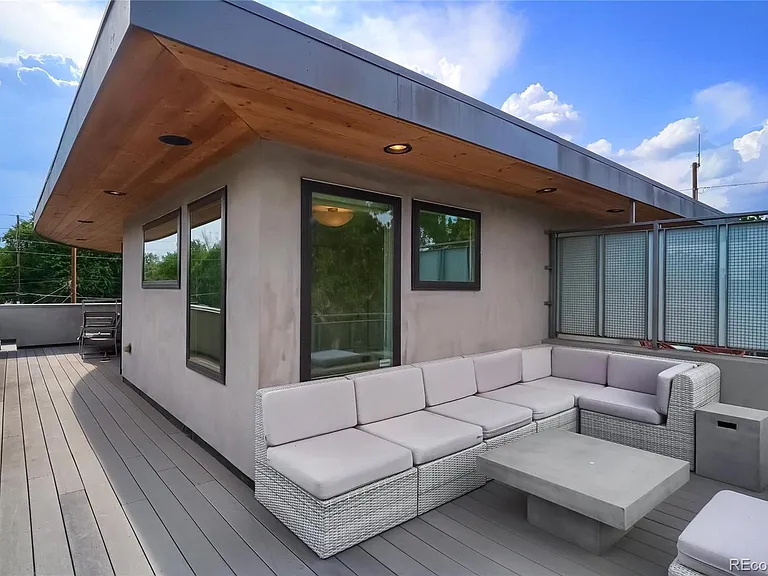 3445 Wyandot St — Photo 30