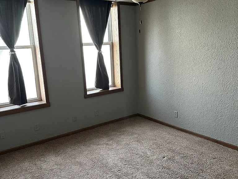 773 N Booth St — Photo 4