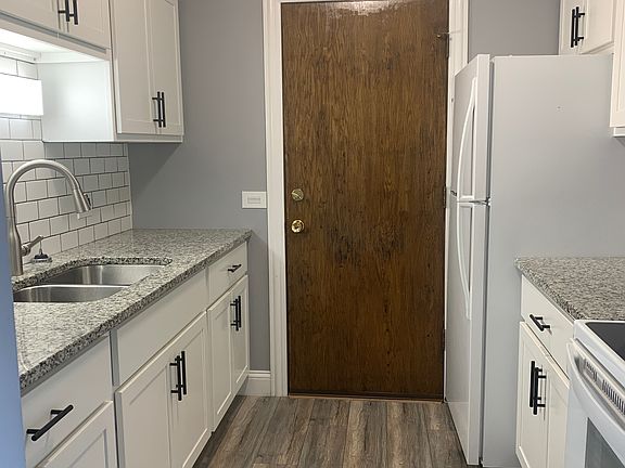 2nd image of 5100 N Leonard Dr #3A