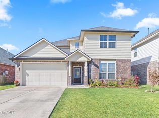 107 Merrydale Ln, Rayne, LA 70578