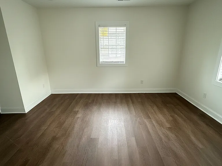 308 Brownrigg St — Photo 3