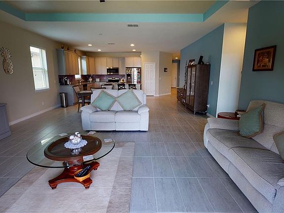 5th image of 2786 Mead Ave
