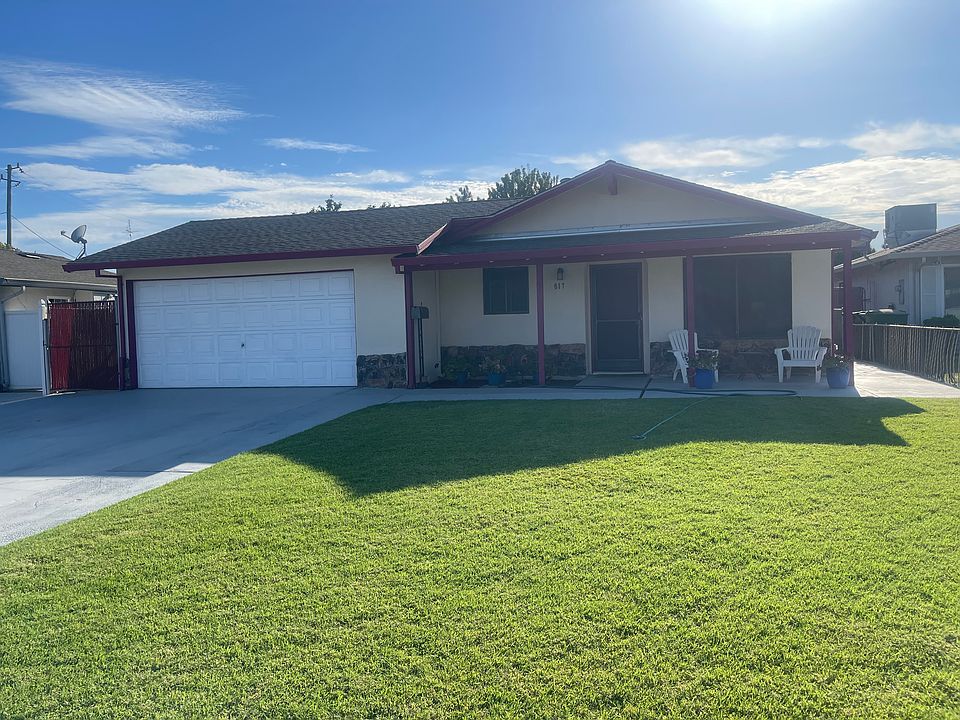 1st image of 817 Madsen Dr