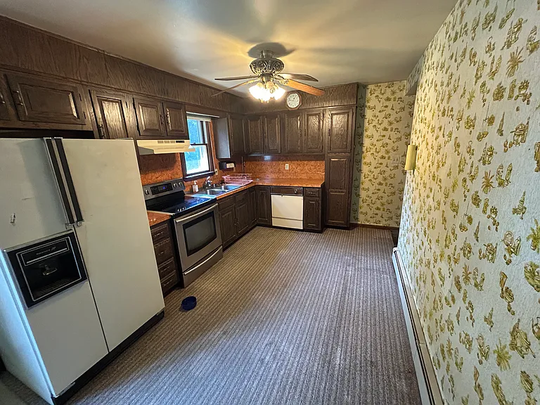 2516 Berkley Rd — Photo 11