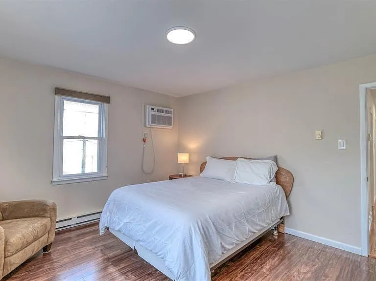9709 Monmouth Ave #C2 — Photo 12
