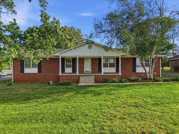 507 Meadowlawn Dr, Franklin, KY 42134