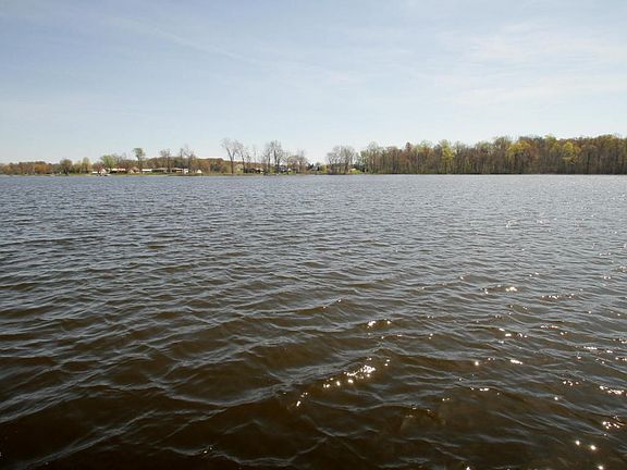 145 Lakewood Dr-104