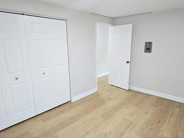 11013 S Lloyd Dr #6 — Photo 11