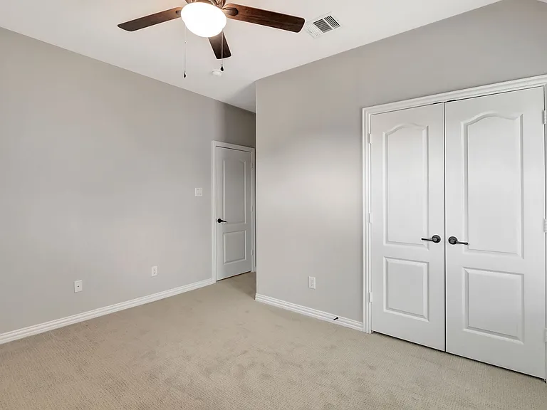 8901 Bent Tree Dr — Photo 41