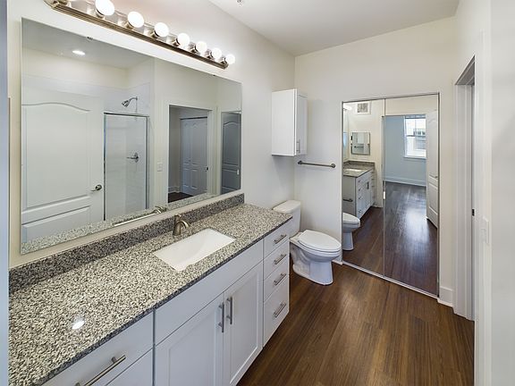 5th image of 625 Victory Ln #13-101