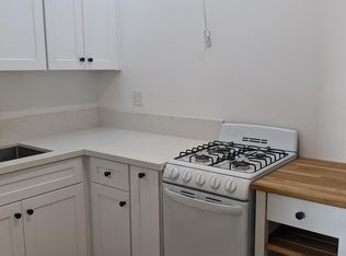 15 N Altadena Dr APT 203, Pasadena, CA 91107