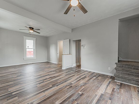 5th image of 414 S McLean St