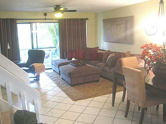4th image of 4906 NW 82nd Ave #2003
