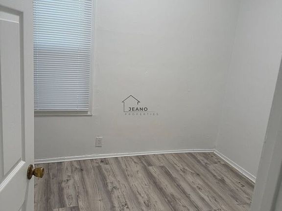 3rd image of 1824 N Gale Ave #1