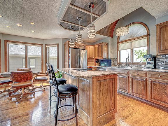 5th image of 15640 N Tradewind Dr