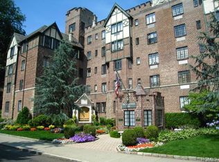 155 Garth Rd APT 1D, Scarsdale, NY 10583